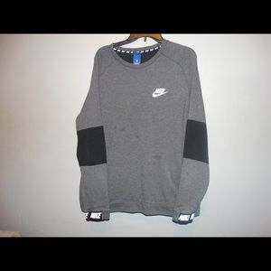 Nike Crewneck Sweater